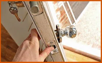 Troy MI Locksmith Store Troy, MI 248-289-3424 - 12-changing-locks